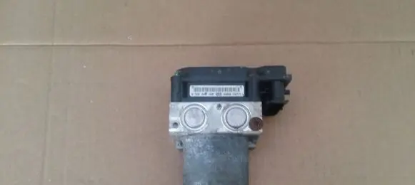 Renault Megane II ABS Pump 0265800300 0265231300