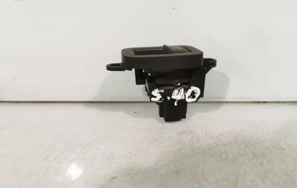 Volvo S40, V40 Electric window control switch