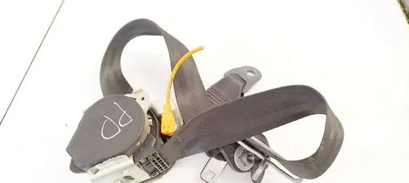 Citroen C4 I Front seatbelt E2040066