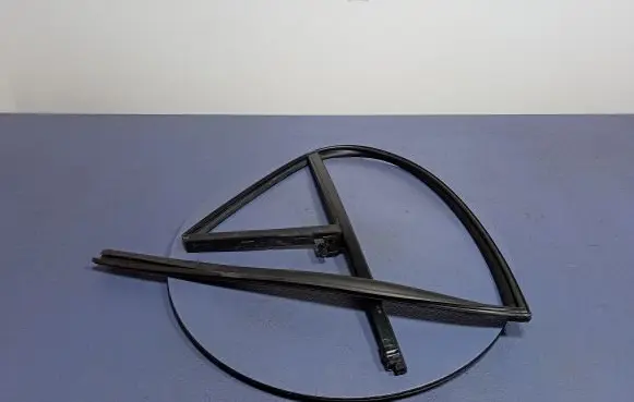 KIA Rio Front door rubber seal 