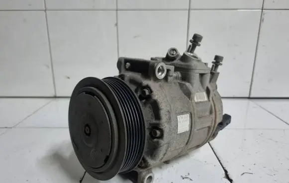 Volkswagen PASSAT B6 Air conditioning (A/C) compressor (pump) 1K0820859S 20080903397 E7SEU17C