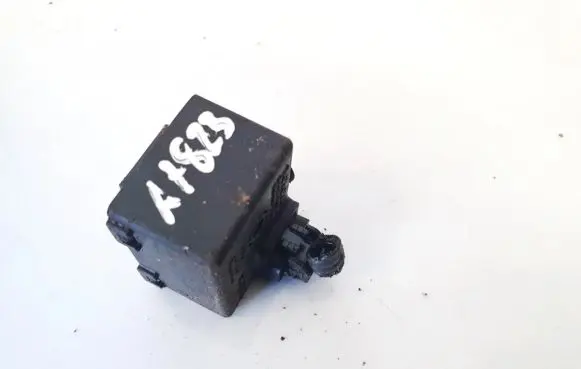 Lexus IS 220D-250-350 Other relay 8665248010 90980-04184