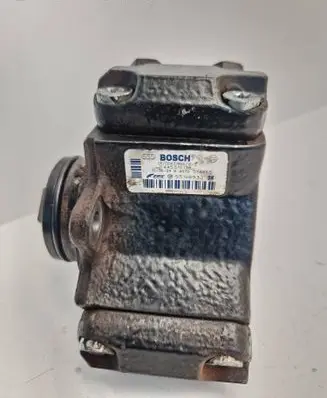 Opel Corsa D Fuel injection high pressure pump 0445010138 55198933 578665