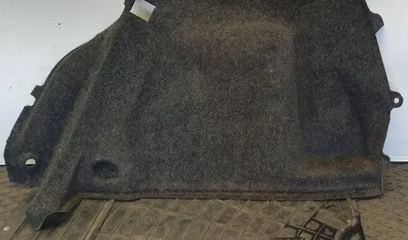 Trunk/boot side trim panel