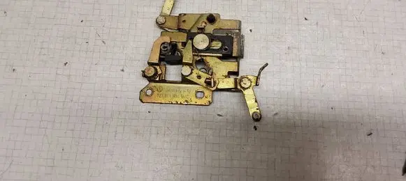 Volkswagen Transporter - Caravelle T4 Sliding door lock 721843654B