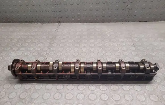 BMW 7 E38 Camshaft 1748970 1433094C 1435416