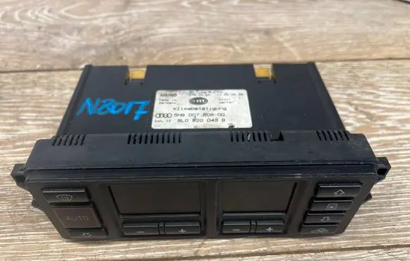 Audi A3 S3 8L Climate control unit 5HB00760800 8L0820043B