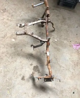 BMW X2 U10 Dashboard cross member/frame bar 