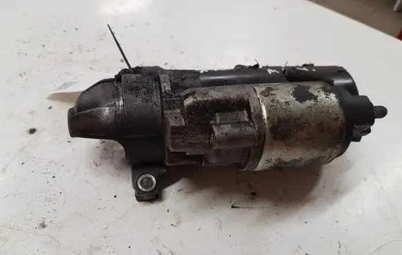 BMW 5 E60 E61 Starter motor 1241780120302 0001115069