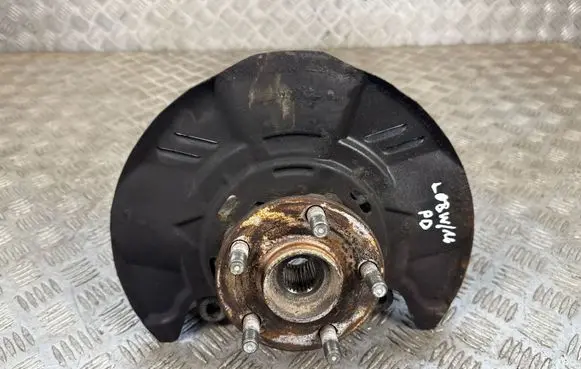 Subaru Legacy Front wheel hub