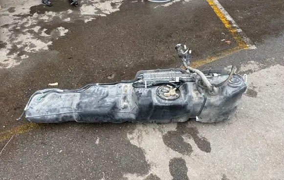 Dodge RAM Fuel tank 52029886 52029888AD