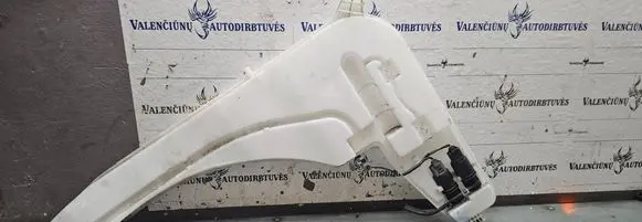 BMW X3 F25 Windshield washer fluid reservoir/tank 7213265