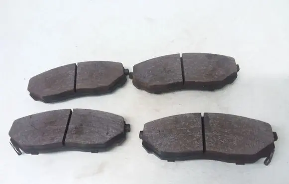 KIA Sorento Brake pads (front) 