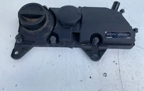 Volvo V40 Rocker cam cover 31670210