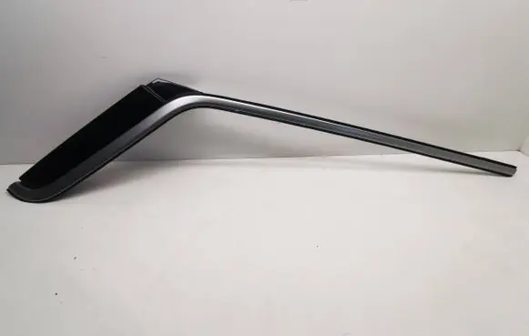Jeep Grand Cherokee WL Rear side glass trim 6YK04TRMAA