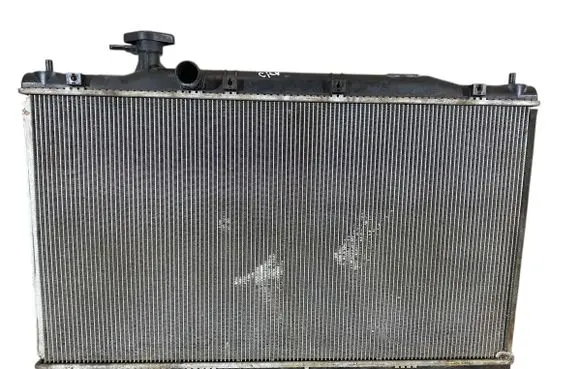 Honda CR-V Coolant radiator