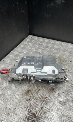 Tesla Model 3 Voltage converter inverter 110033400E