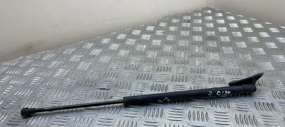 Toyota Corolla E120 E130 Tailgate/trunk strut/damper 689600W170