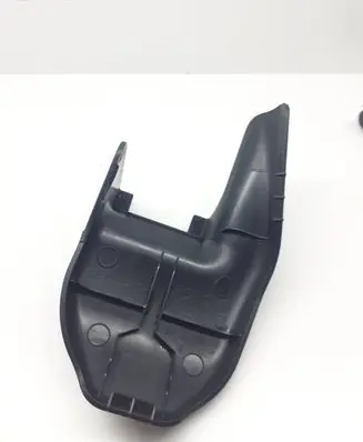 Toyota Avensis T270 Front passenger seat rail trim 7212405010