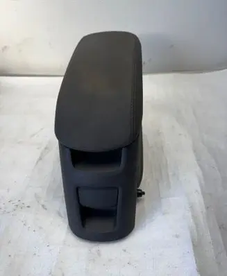 Opel Meriva B Armrest 