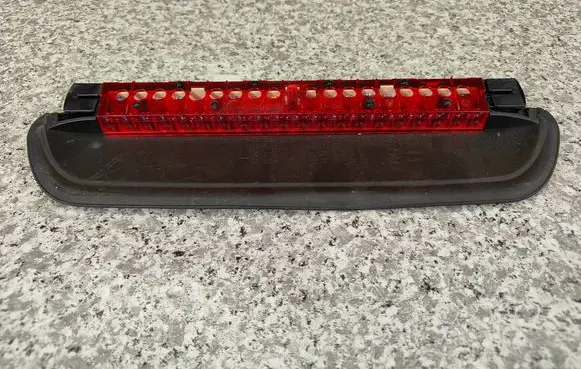 BMW 3 E90 E91 Third/center stoplight 6946614