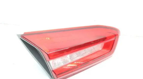 Ford Focus Tailgate rear/tail lights JX7B13A603TD