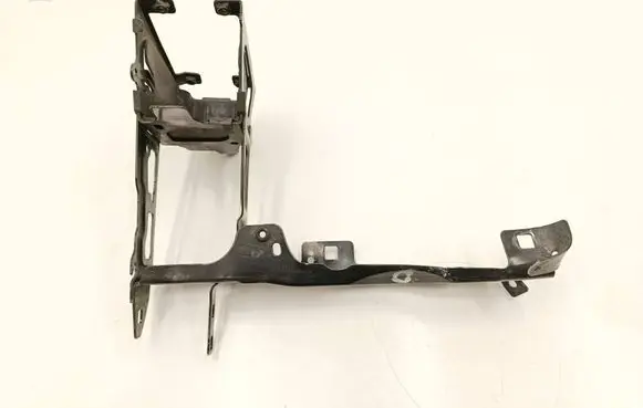 BMW 3 F30 F35 F31 Headlight/headlamp mounting bracket 7245792