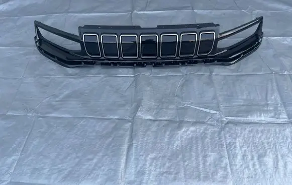 Jeep Avenger Front grill 07357746260 735767812