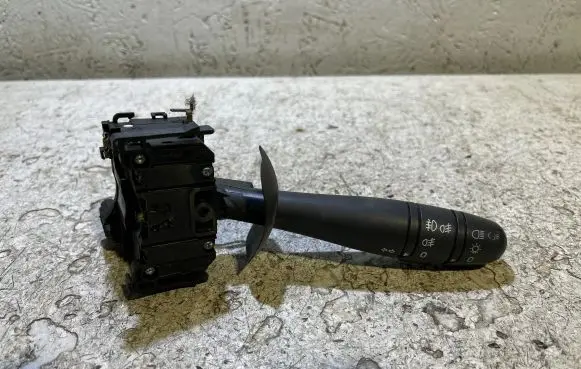Renault Trafic II (X83) Wiper control stalk 8200878335 93862166 E10587613
