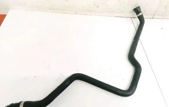 BMW 5 GT F07 Engine coolant pipe/hose