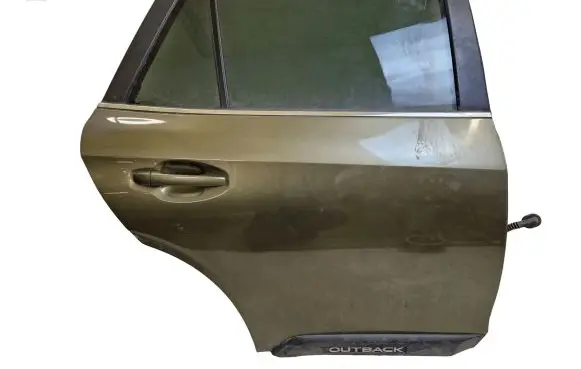 Subaru Outback (BT) Rear door