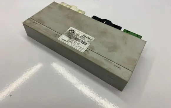 BMW 4 F32 F33 Convertible roof control unit 7456364 61357456364