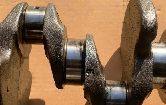 Mercedes-Benz C W203 Crankshaft A6110310201 A6110310501 A6460310701