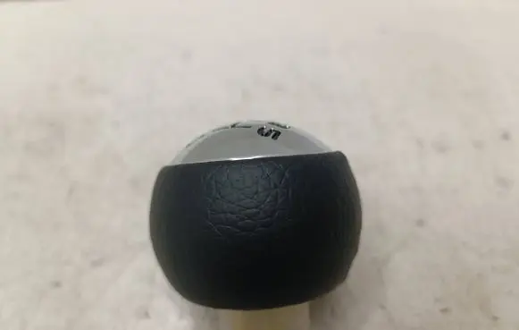Gear lever shifter trim leather/knob