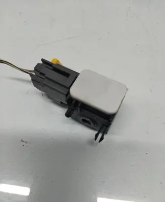 Hyundai Santa Fe Airbag deployment crash/impact sensor 959202B000 36070116