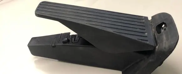 Volvo XC90 Accelerator throttle pedal 32212451