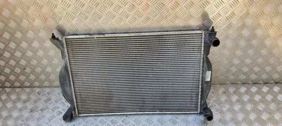 Audi A4 S4 B6 8E 8H Coolant radiator 8E0121251A