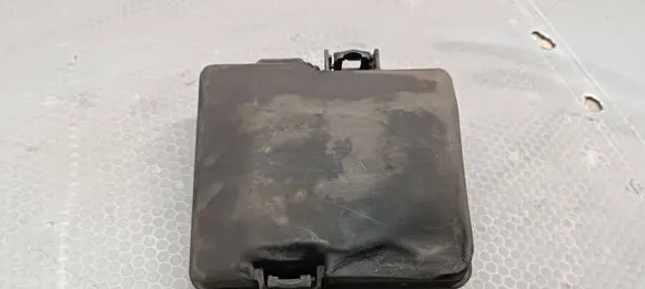 KIA Optima Fuse box cover 91950A8881 PPTD20