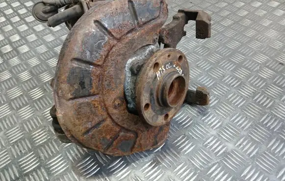 Volkswagen PASSAT CC Front wheel hub spindle knuckle
