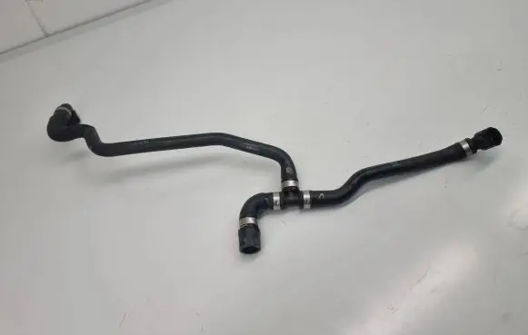 BMW 5 G30 G31 Engine coolant pipe/hose 8602642 16269713
