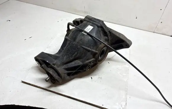 Mercedes-Benz ML W166 Rear differential 1663502714