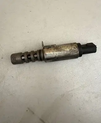 Audi Q7 4L Camshaft vanos timing valve 1074509742