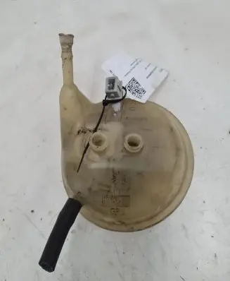 Audi A4 S4 B6 8E 8H Brake fluid reservoir 8E0811301
