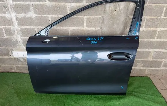 Seat Leon IV Front door 5FA831311
