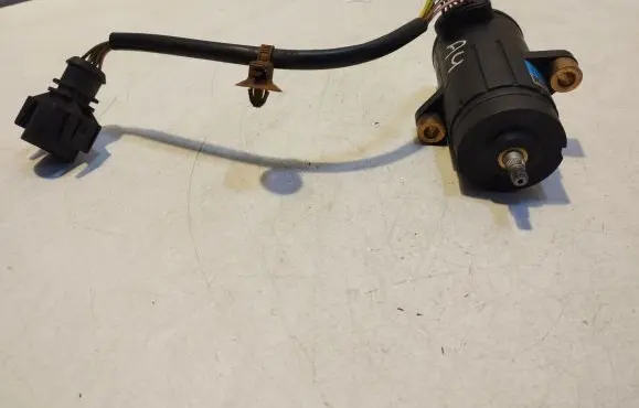 Audi A4 S4 B5 8D Acceleration sensor 0205001031
