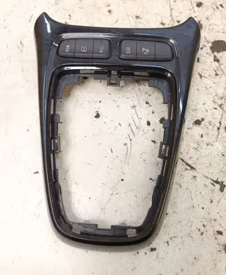 Opel Crossland X Gear shifter surround trim plastic 13463511