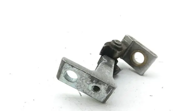 Audi A4 S4 B8 8K Front door lower hinge 