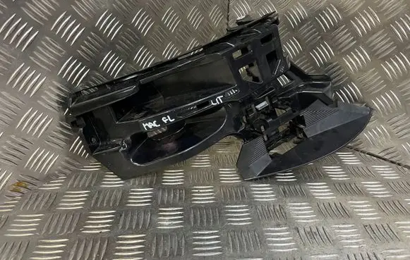 Porsche Macan (95B) Front bumper mounting bracket 95B807571E