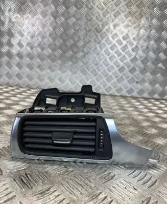 Audi A6 S6 C7 4G Dashboard side air vent grill/cover trim 4G1820901