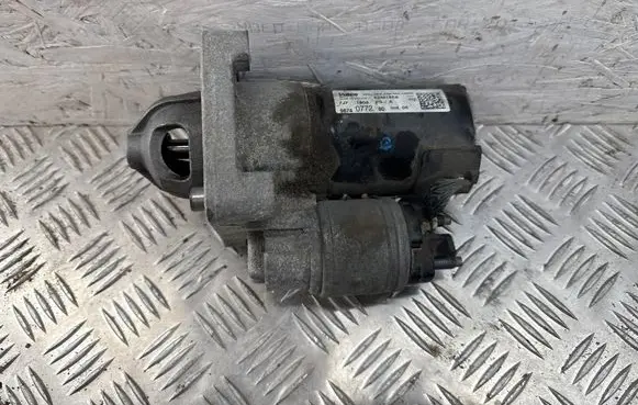 Peugeot 5008 II Starter motor 9674077280